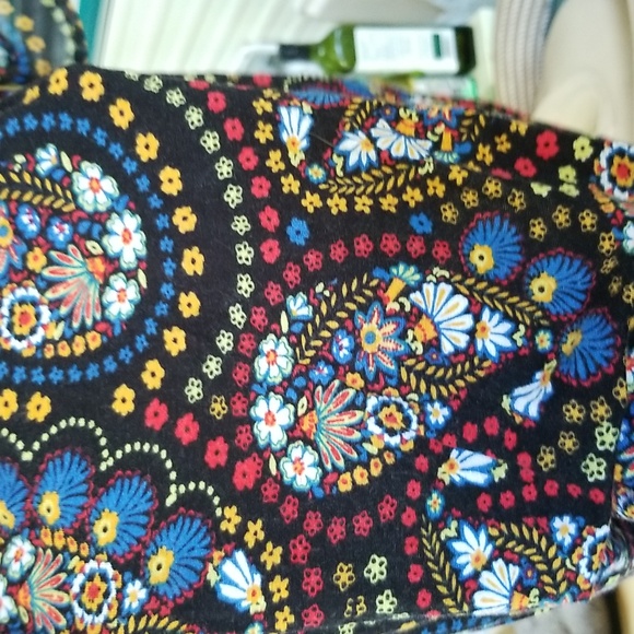 M off-shoulder Floral Boho Top - Picture 6 of 10